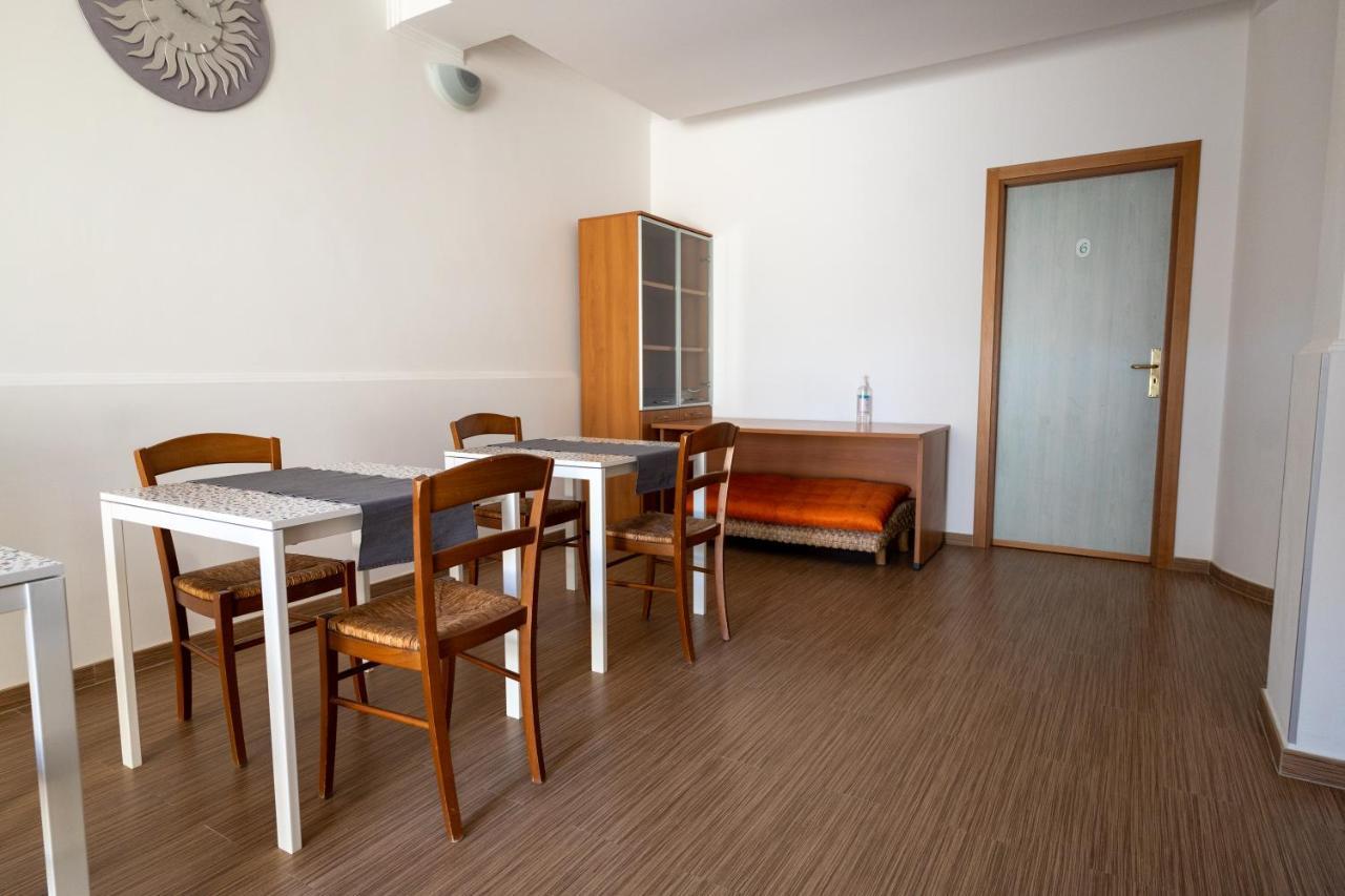 La Dimora Degli Artisti Bed and Breakfast Policoro Εξωτερικό φωτογραφία